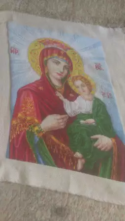 1. Снимка на гоблена - икона на света богородица