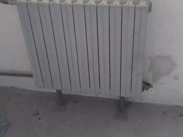 Продавам полски чугунени радиатори