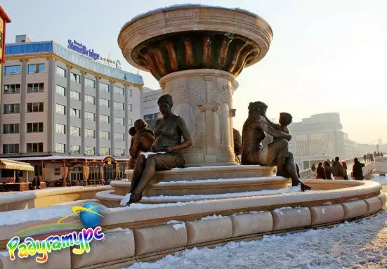 2. Снимка на Нова Година 2018г в ОХРИД с Битоля, Струга и Скопие