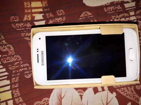 3. Снимка на Продавам Samsung Galaxy S5 mini - бял