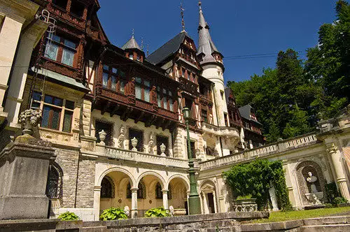 Великден в Румъния - Букурещ, Бран, Брашов, замъка Пелеш