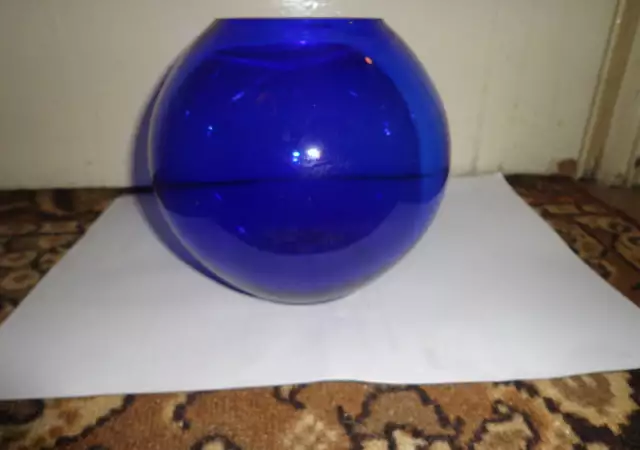 1. Снимка на Нова ваза кръгла идеална за подарък