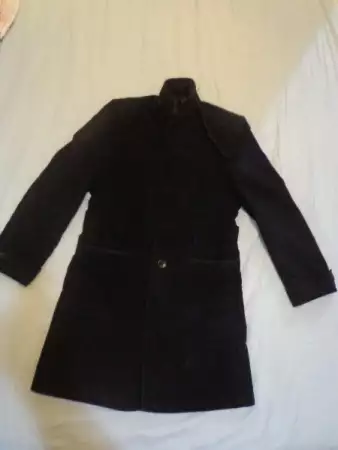 1. Снимка на мъжко палто