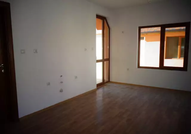 4. Снимка на Нов двустаен апартамент на 2 км от Сандански