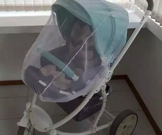4. Снимка на Детска количка