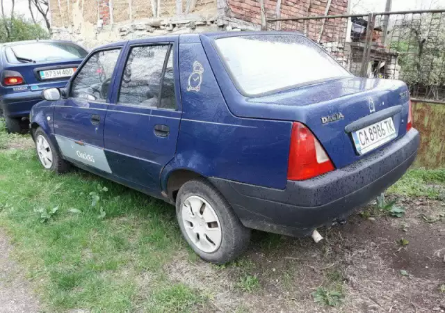 2. Снимка на Dacia Solenza 1.4 2003г. на ЧАСТИ