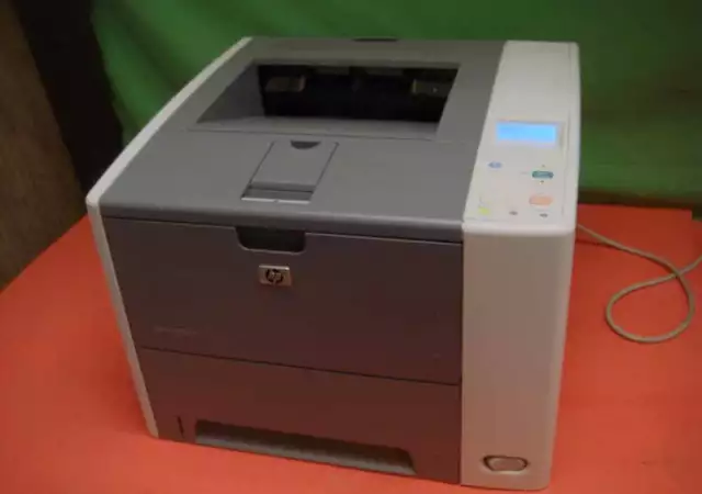 1. Снимка на Лазерен принтер HP Laser jet P 3005 n