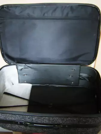 Голям италиански куфар Ренцо Мети в сиво