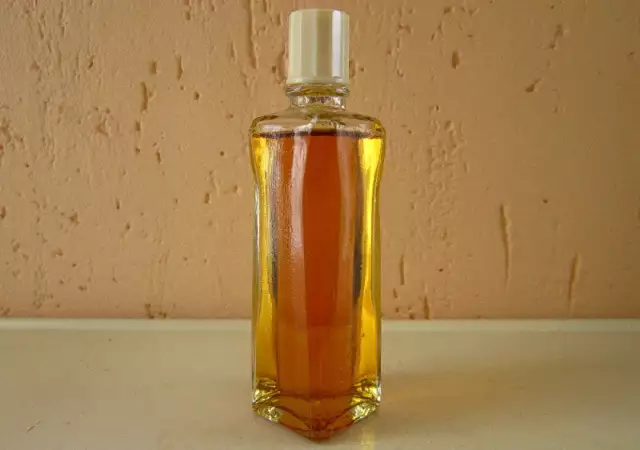 2. Снимка на парфюми Lot of eight Vintage perfumes