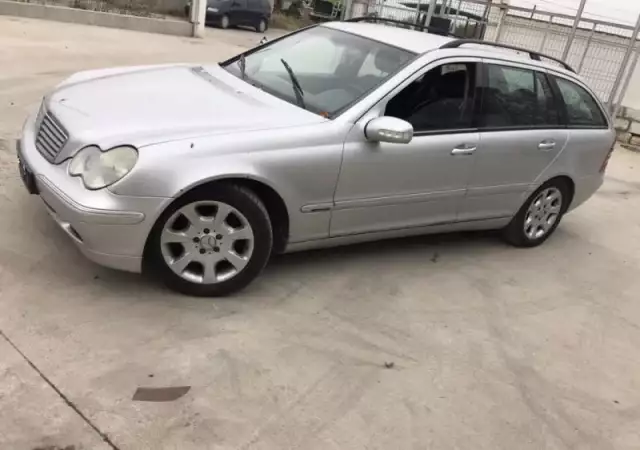 Mercedes Benz C220CDI Elegance НА ЧАСТИ