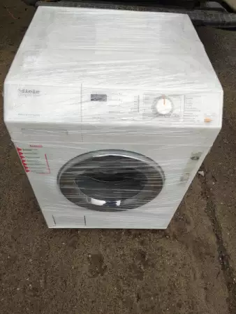2. Снимка на Продавам Автоматична пералня MIELE W437 Пчелна Пита