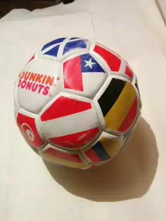 4. Снимка на Колекционерска футболна топка