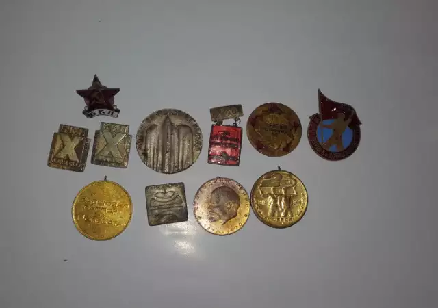 6. Снимка на монети и медали
