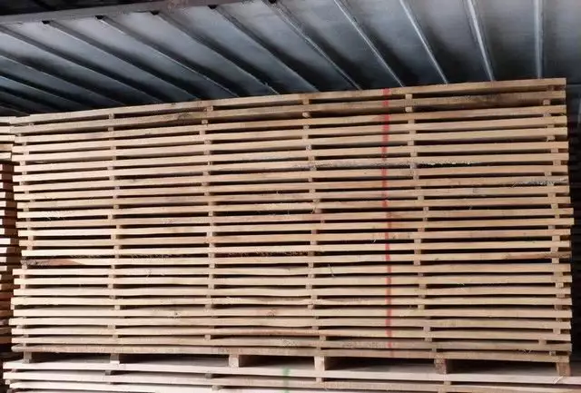 6. Снимка на Сух материал. Склад за дървен материал ЕМА - Н ООД