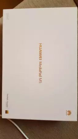 2. Снимка на Продавам нов таблет Huawei MediaPad M5 4G 10.8in CMR - AL09