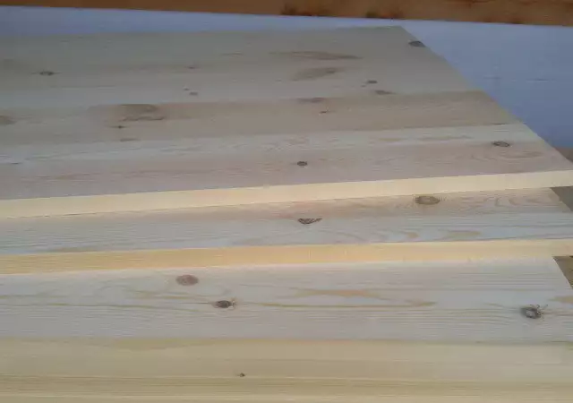четеристранно обработен дървен материал