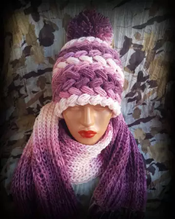 3. Снимка на Плетен комплект шапка и шал ръчна изработка.