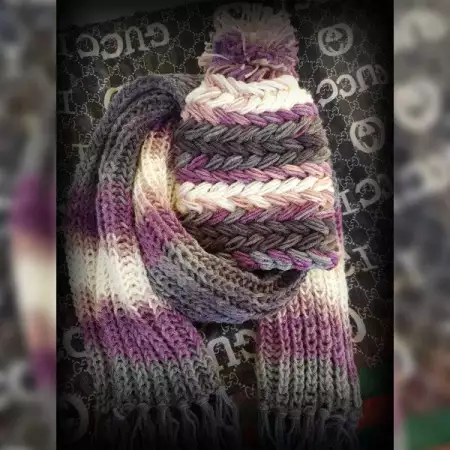 7. Снимка на Плетен комплект шапка и шал ръчна изработка.