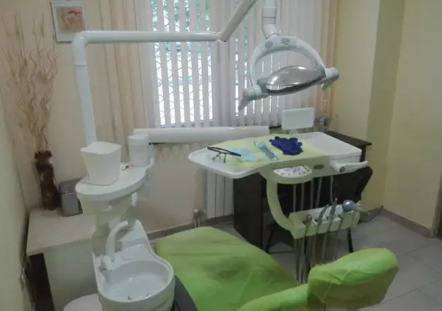 8. Снимка на Смяна в стоматологичен кабинет под наем