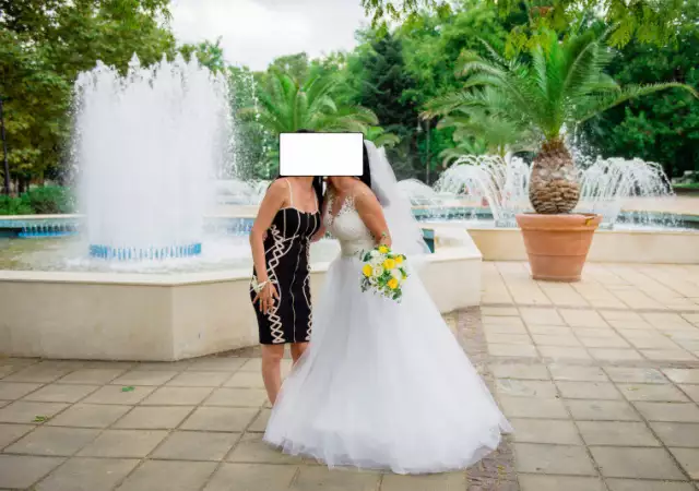 3. Снимка на Сватбена рокля на бутик Алегра