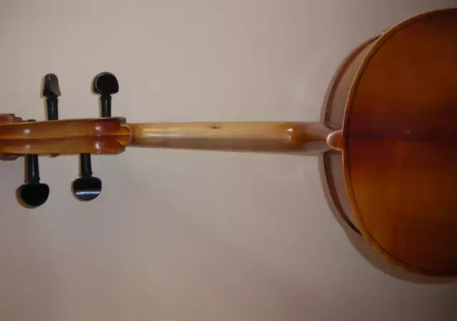 6. Снимка на Продавам виолончели