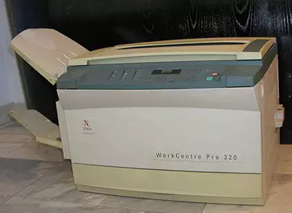1. Снимка на Xerox WC Pro 320 315