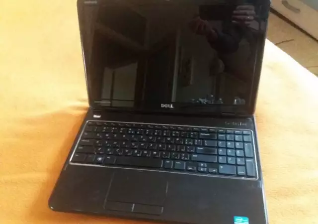 лаптоп Dell Inspriron N5110