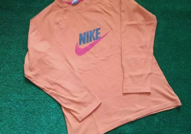 1. Снимка на Оригинална блуза Nike