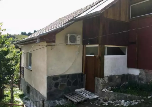 2. Снимка на Къща в село Зорница