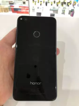5. Снимка на Huawei Honor 8 lite, Black