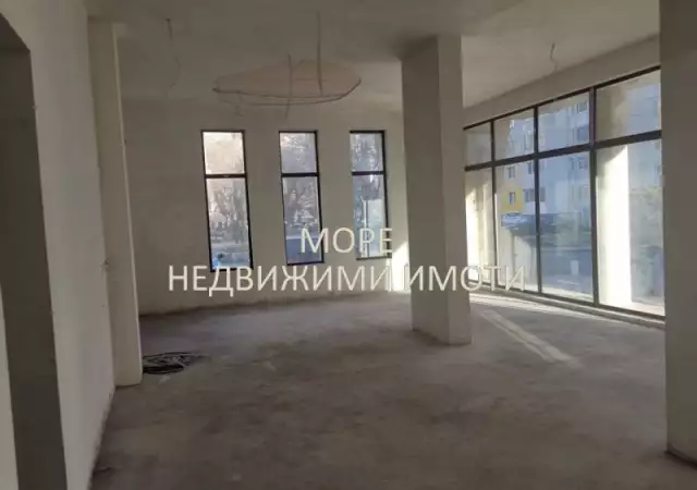 8. Снимка на Пицария в нова сграда в град Бургас
