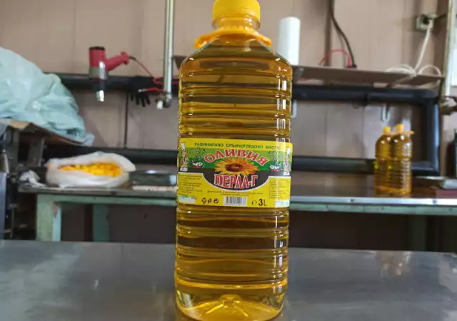 Рафинирано Слънчогледово олио масло