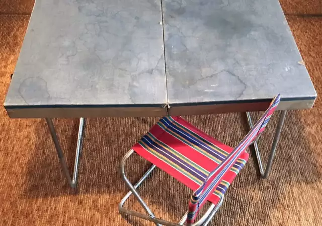 2. Снимка на Сгъваем къмпинг сет: маса със стол за пикник (куфар)