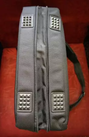 7. Снимка на Бизнес компютърна чанта REDLAND (лаптоп)