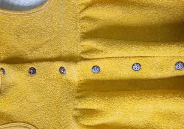 6. Снимка на Жълта детска рокля Baby babu плътна