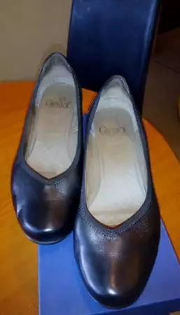 6. Снимка на Caprice черни дамски кожени обувки черни №38 H и стелка 25см