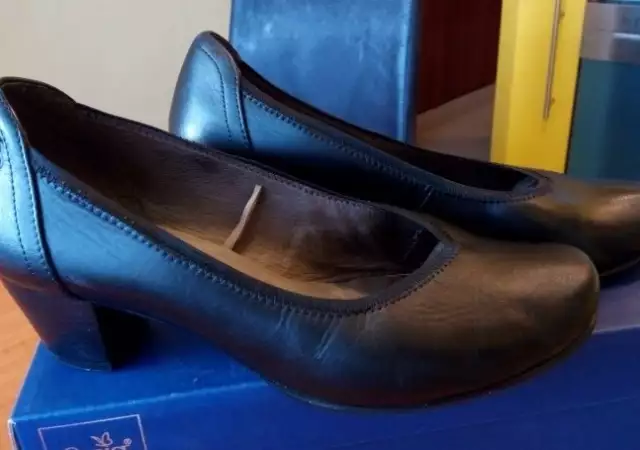 7. Снимка на Caprice черни дамски кожени обувки черни №38 H и стелка 25см