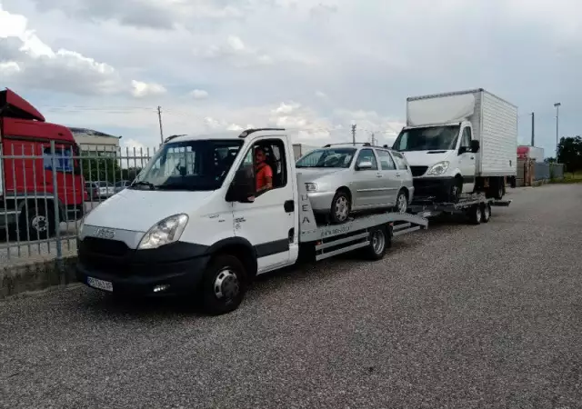 Превоз - Транспорт : автомобили и бусове от и до Италия