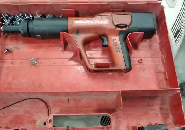 Пистолет за пирони бетон метал Hilti DX A 41