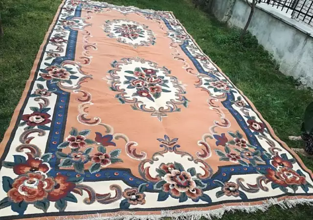 1. Снимка на Вълнен килим