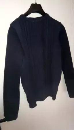 Пуловер тъмно син S - размер на HM