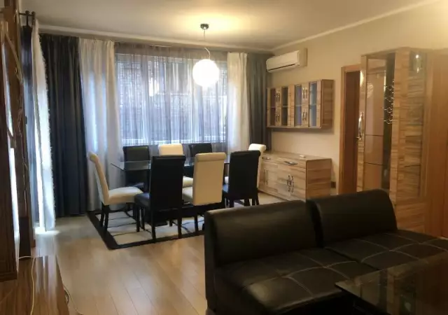 6. Снимка на Собственик продава обзаведен апартамент в центъра на Пловдив