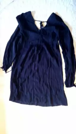6. Снимка на Дамска черна блуза Reserved №34 туника, блузон