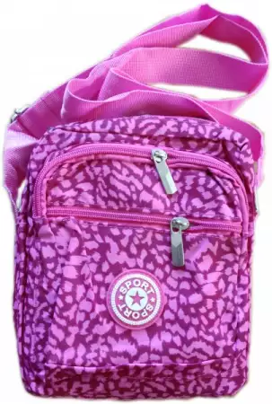 1. Снимка на Чанта за рамо с четири ципа и с дълга дръжка Розова