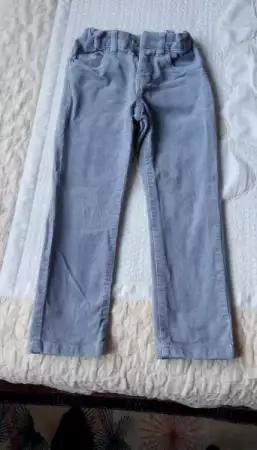 2. Снимка на Детски кадифен панталон ( джинси) сив Hip Hopps