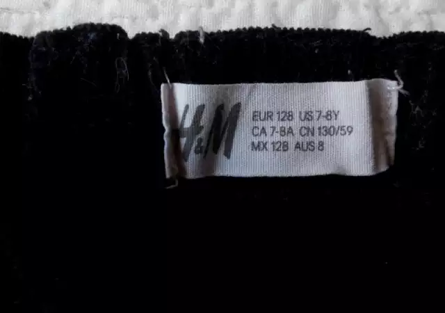 7. Снимка на Детски черен кадифен панталон - джинси H M 6 - 8 годишно моми