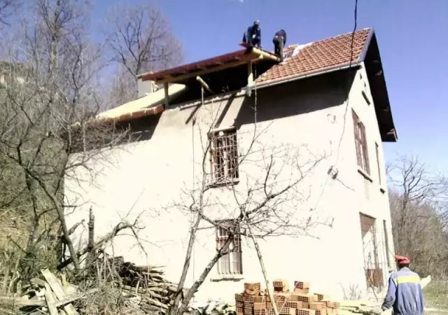 Ремонт на покриви - Михайлов строй
