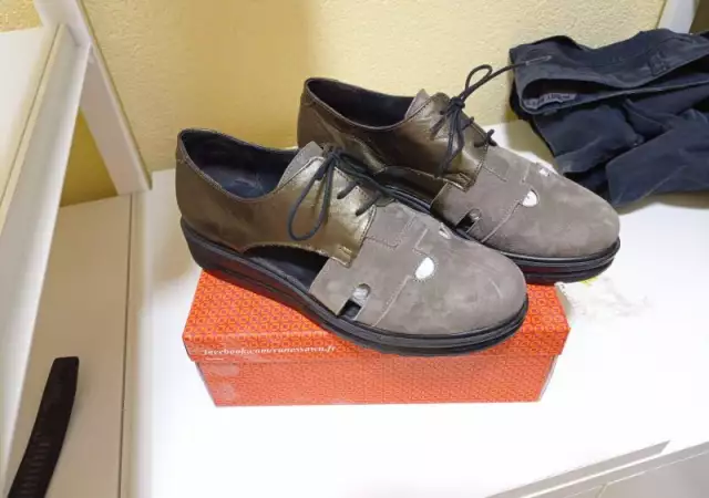 4. Снимка на Дамски летни обувки тип сандал №38 и стелка 25см Нови 