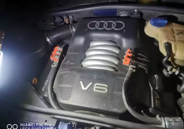 10. Снимка на Газов инжекцион свален от Audi a6 c5 2.4 (Без бутилка)
