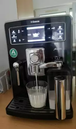 кафемашина Saeco Xelsis - автоматична еспресо машина